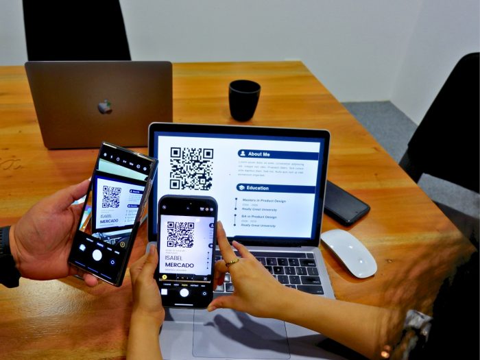 从“被淘汰”到“高薪逆袭”，普通人抓住AI机遇的3个关键